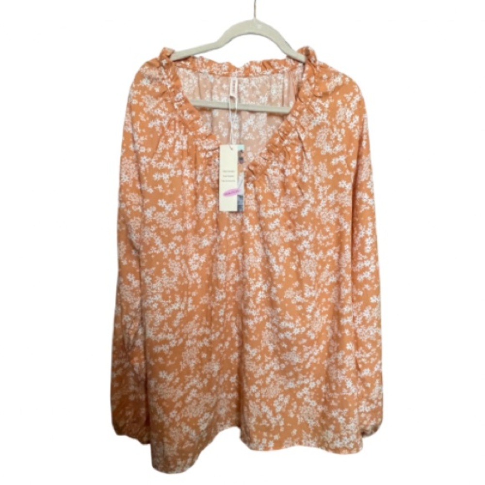 Dokotoo 2X Floral Women's Top. P2P:26” L:28”